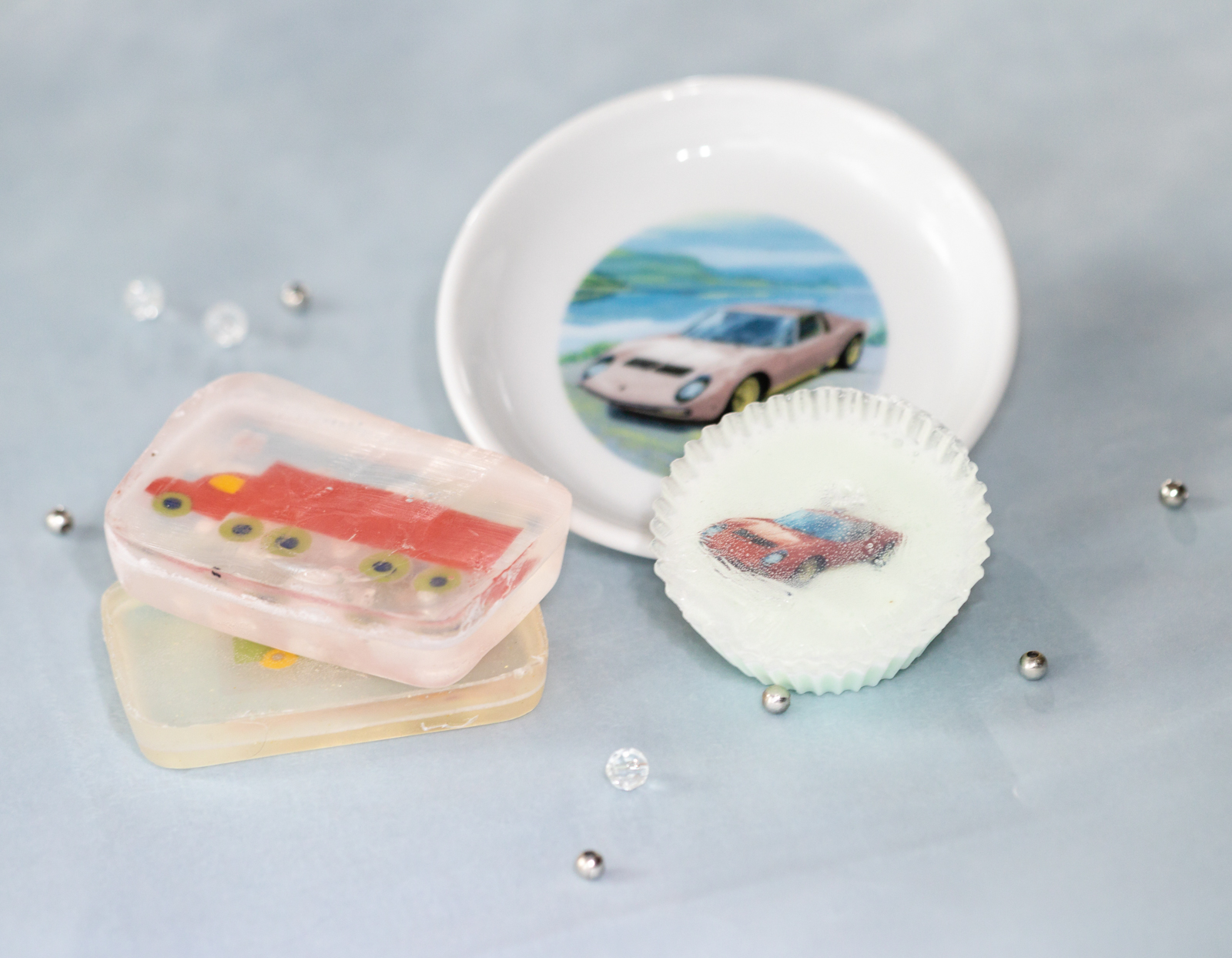 Set of 3 picture soaps - Image 3