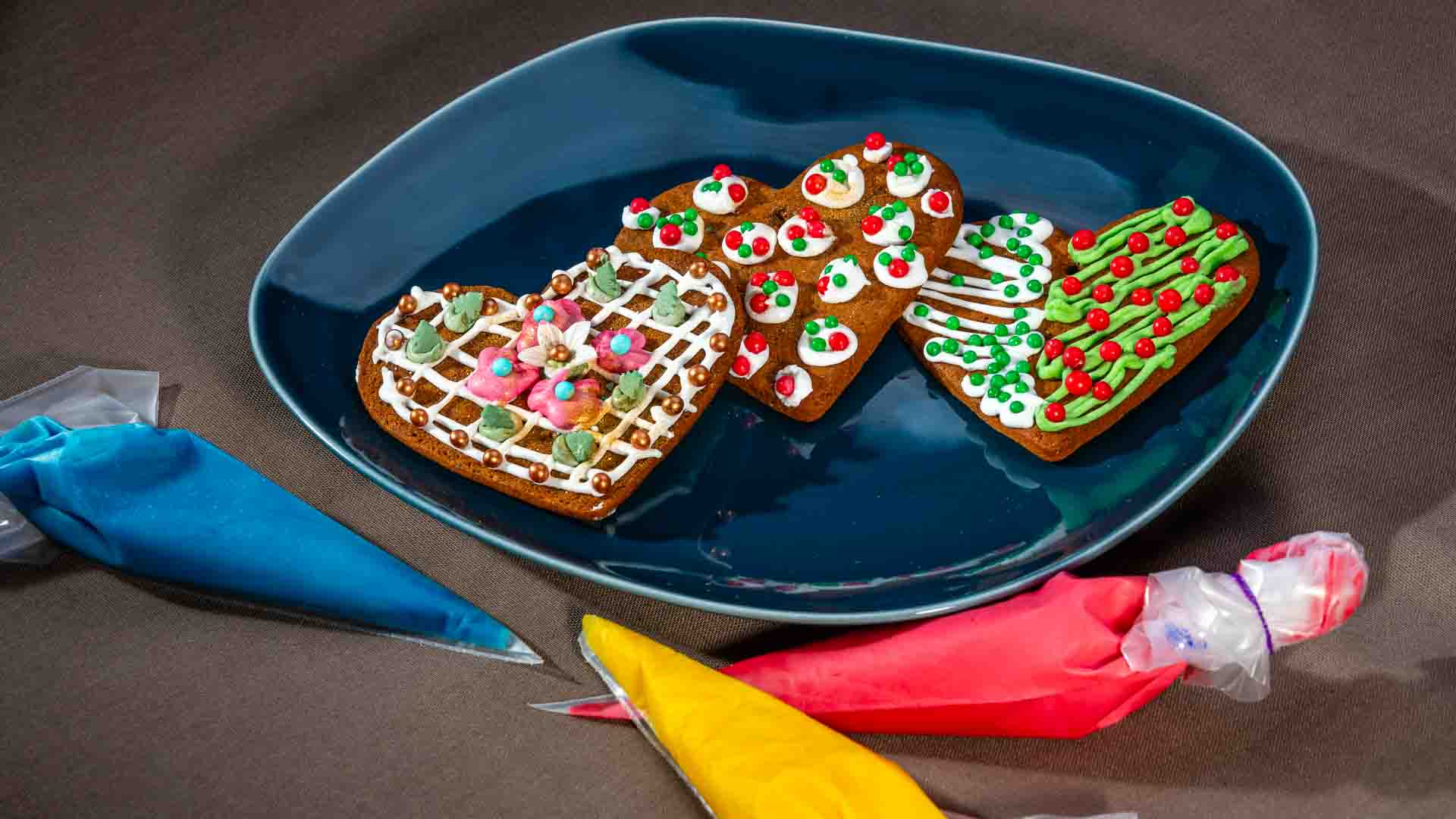 piparkookide glasuurimine (2)